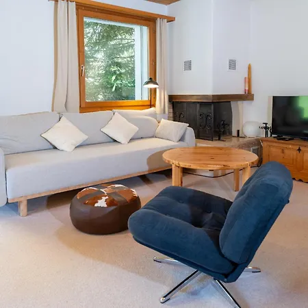 Garden With Mountain Views & Barbecue Apartment